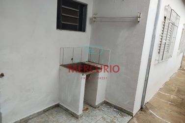 Casa &agrave; venda - 95m&sup2; - Jardim Ouro Verde