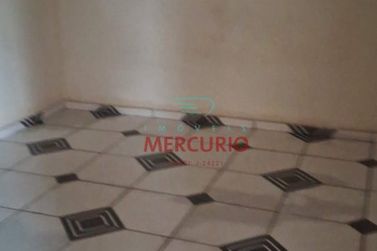 Casa &agrave; venda - 297m&sup2; - Jardim Terra Branca