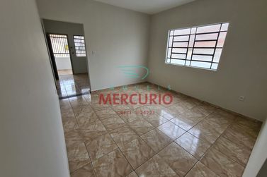 Casa &agrave; venda - 220m&sup2; - Vila S&atilde;o Jo&atilde;o da Boa Vista