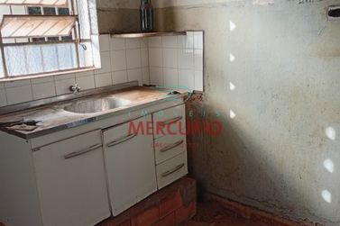 Casa &agrave; venda - 222m&sup2; - Centro