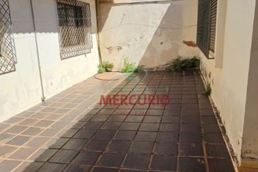 Casa &agrave; venda - 669m&sup2; - Vila Silva Pinto