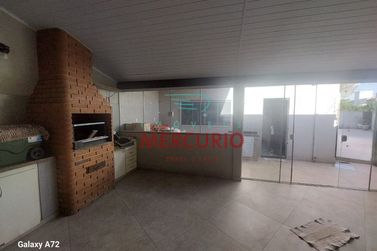 Casa &agrave; venda - 190m&sup2; - Jardim Continental
