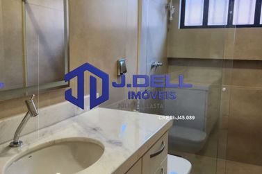 Casa &agrave; venda - 420m&sup2; - Estoril