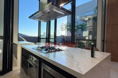 Casa &agrave; venda - 279m&sup2; - Alphaville