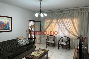 Casa &agrave; venda - 260m&sup2; - Vila Souto