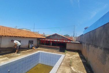 Casa &agrave; venda - 150m&sup2; - Residencial Parque Granja Cec&iacute;lia A