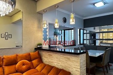 Sobrado &agrave; venda - 369m&sup2; - Jardim Santana