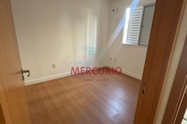 Apartamento &agrave; venda - 45m&sup2; - Jardim Maria C&eacute;lia