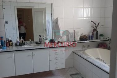 Casa &agrave; venda - 259m&sup2; - Jardim Estoril IV