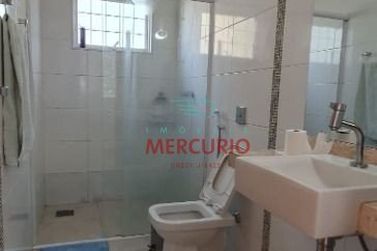 Casa &agrave; venda - 311m&sup2; - Centro