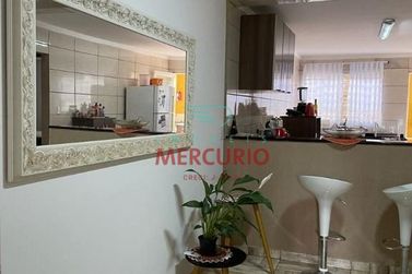 Casa &agrave; venda - 180m&sup2; - N&uacute;cleo Residencial Presidente Geisel