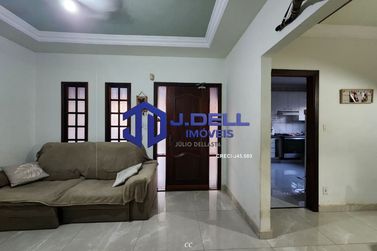 Casa &agrave; venda - 363m&sup2; - Niponica