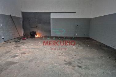 Sal&atilde;o Comercial &agrave; venda - 150m&sup2; - Jardim da Grama