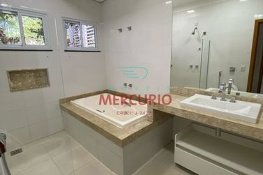 Casa &agrave; venda - 320m&sup2; - Ch&aacute;caras Bauruenses