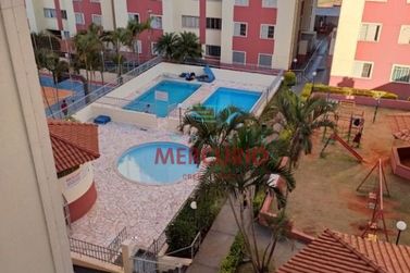 Apartamento para alugar - 65m&sup2; - Jardim Auri Verde