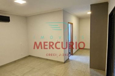 Casa &agrave; venda - 212m&sup2; - Morada Do Sol