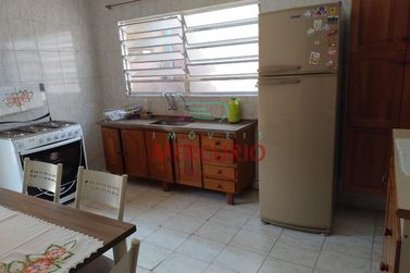Casa &agrave; venda - 200m&sup2; - Jardim Colonial