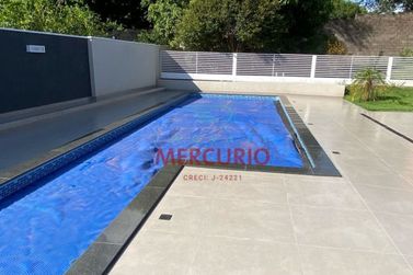 Casa &agrave; venda - 320m&sup2; - Ch&aacute;caras Bauruenses
