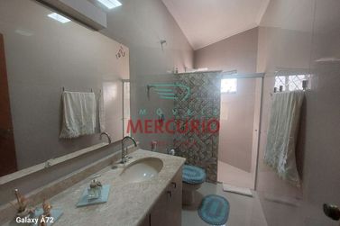 Casa &agrave; venda - 190m&sup2; - Jardim Continental