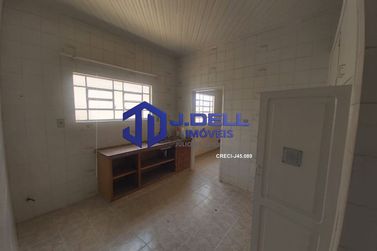Casa &agrave; venda - 200m&sup2; - Vila Monlevade