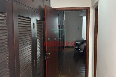 Casa &agrave; venda - 325m&sup2; - Vila Santa Tereza