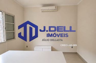 Casa &agrave; venda - 220m&sup2; - Jardim Terra Branca
