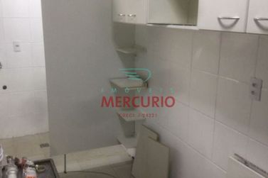 Apartamento para alugar - 74m&sup2; - Vila Industrial