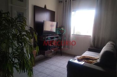 Apartamento &agrave; venda - 65m&sup2; - Jardim Auri Verde