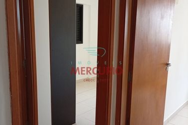Apartamento para alugar - 63m&sup2; - Jardim Infante Dom Henrique