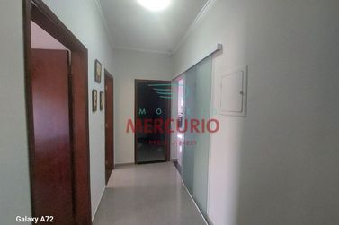 Casa &agrave; venda - 190m&sup2; - Jardim Continental
