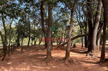 Ch&aacute;cara &agrave; venda - 719m&sup2; - Ch&aacute;caras Bauruenses