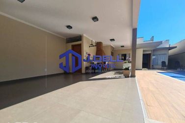 Casa &agrave; venda - 330m&sup2; - Colonial