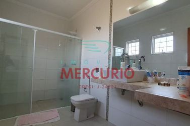 Casa &agrave; venda - 311m&sup2; - Centro
