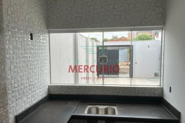 Casa &agrave; venda - 76m&sup2; - Jardim Mar&iacute;lia