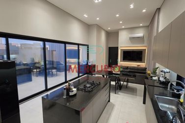 Casa para alugar - 167m&sup2; - Residencial Villa de Le&oacute;n