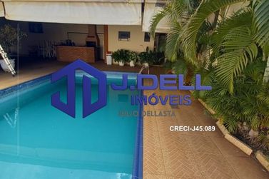 Casa &agrave; venda - 538m&sup2; - Vila Guedes de Azevedo