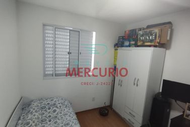 Apartamento &agrave; venda - 47m&sup2; - Vila Serr&atilde;o