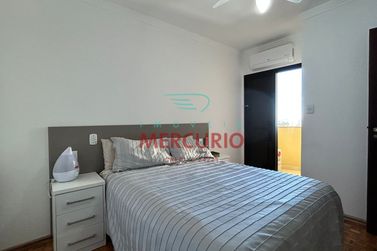 Apartamento &agrave; venda - 93m&sup2; - Centro