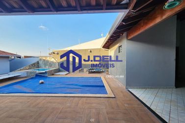 Casa &agrave; venda - 363m&sup2; - Niponica