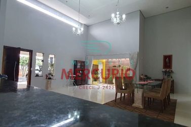 Casa &agrave; venda - 450m&sup2; - Residencial Vale Florido