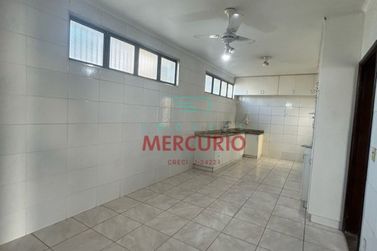 Casa &agrave; venda - 144m&sup2; - Vila Lemos