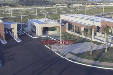 Terreno &agrave; venda - 372m&sup2; - Samambaia Parque Residencial