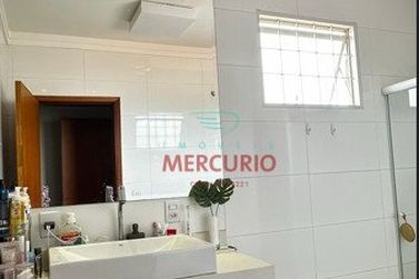 Sobrado &agrave; venda - 369m&sup2; - Jardim Santana