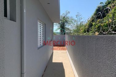 Casa &agrave; venda - 55m&sup2; - Jardim Nic&eacute;ia