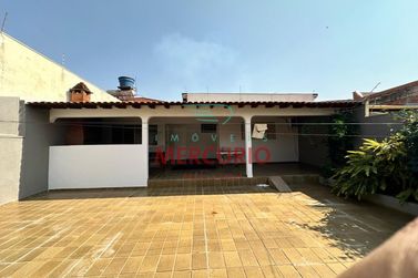 Casa &agrave; venda - 2m&sup2; - Vila Falc&atilde;o