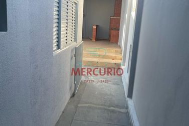 Casa &agrave; venda - 350m&sup2; - Santa F&eacute;