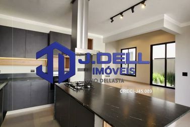 Casa &agrave; venda - 300m&sup2; - Residencial Villa de Le&oacute;n