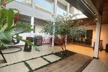 Casa &agrave; venda - 485m&sup2; - Residencial Lago Sul