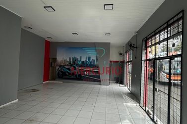 Sal&atilde;o Comercial para alugar - 80m&sup2; - Centro