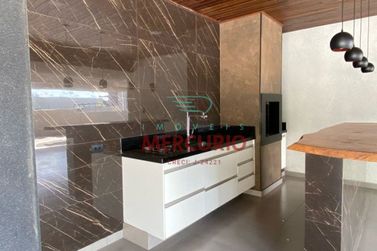 Casa &agrave; venda - 320m&sup2; - Ch&aacute;caras Bauruenses